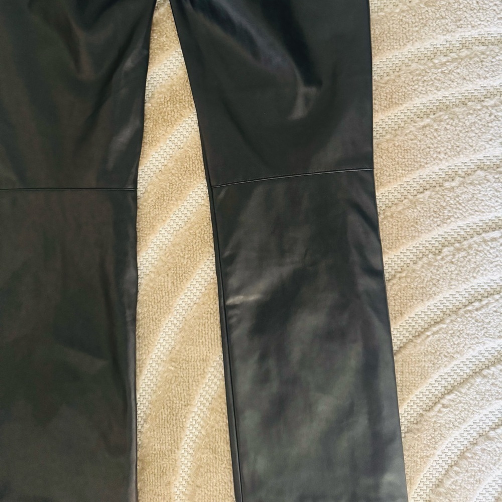 Seductive Cindy Faux Leather Cropped Flare Pants XS Black Vegan Leather Pull On - Picture 7 of 8